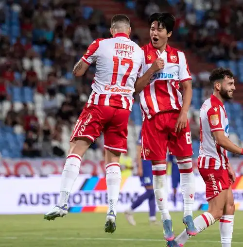 欧冠对决：国际米兰 VS 曼联